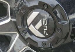 2017 GMC Sierra 1500 - Image 37