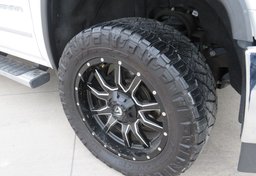 2017 GMC Sierra 1500 - Image 38