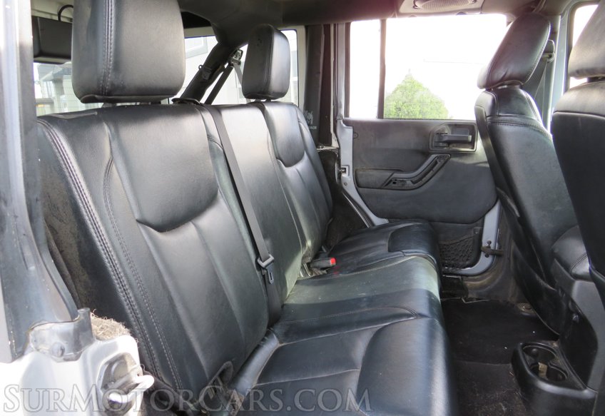 2013 Jeep Wrangler Unlimited - Image 31