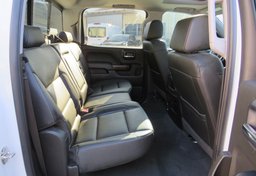 2018 GMC Sierra 1500 - Image 32