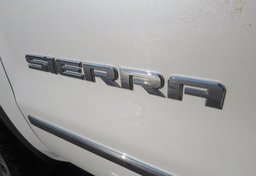 2018 GMC Sierra 1500 - Image 20