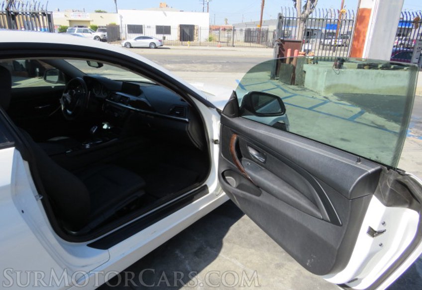 2014 BMW 4 Series - Image 21