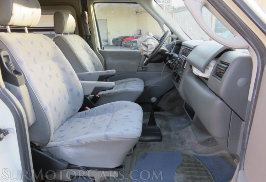 1997 Volkswagen Eurovan - Image 31