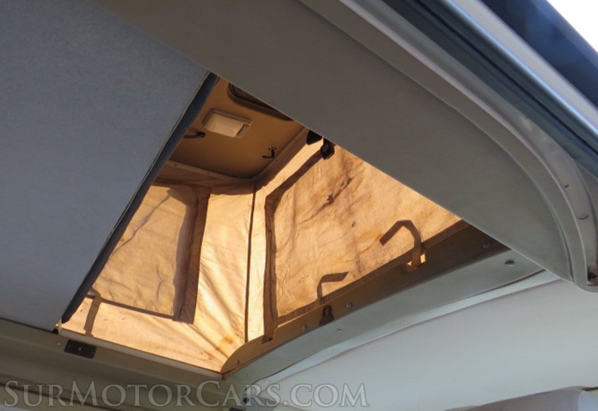 1997 Volkswagen Eurovan - Image 38