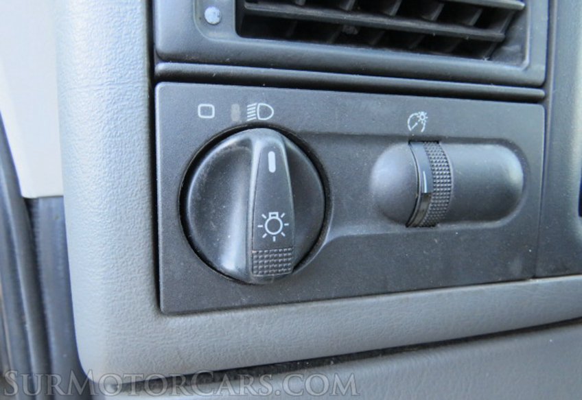 1997 Volkswagen Eurovan - Image 47