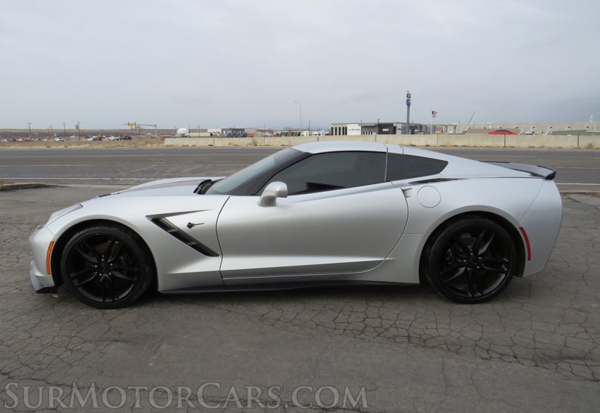 2017 Chevrolet Corvette - Image 10