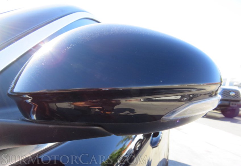 2018 Alfa Romeo Giulia - Image 16