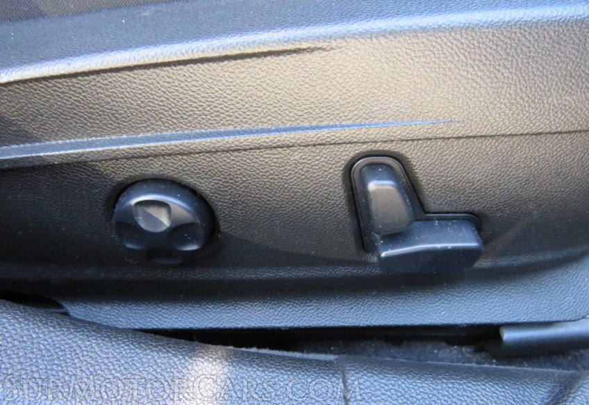 2018 Alfa Romeo Giulia - Image 39