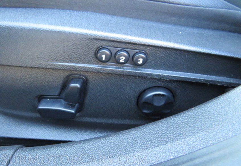 2018 Alfa Romeo Giulia - Image 38