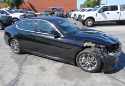 2018 Alfa Romeo Giulia - Image 2