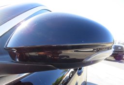 2018 Alfa Romeo Giulia - Image 16