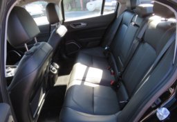 2018 Alfa Romeo Giulia - Image 28