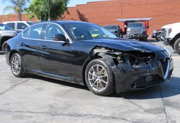 2018 Alfa Romeo Giulia - Image 4