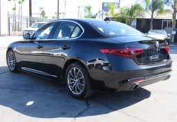 2018 Alfa Romeo Giulia - Image 7