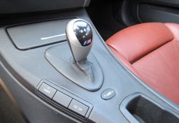 2011 BMW M3 - Image 36
