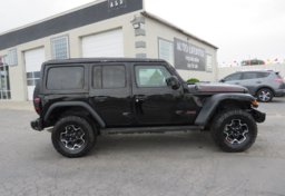 2023 Jeep Wrangler - Image 9