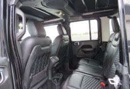 2023 Jeep Wrangler - Image 32