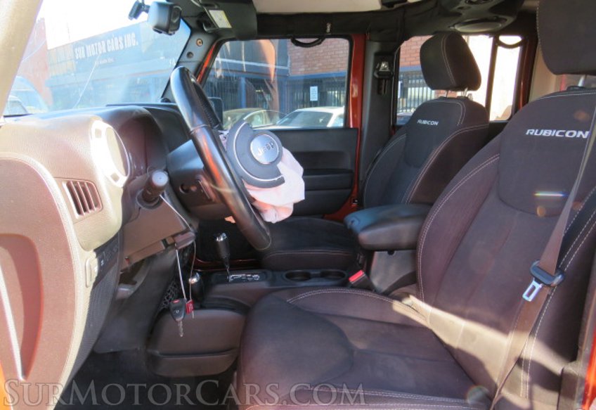 2014 Jeep Wrangler Unlimited - Image 25