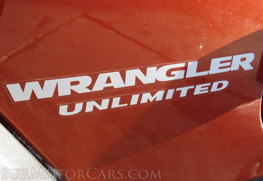 2014 Jeep Wrangler Unlimited - Image 16