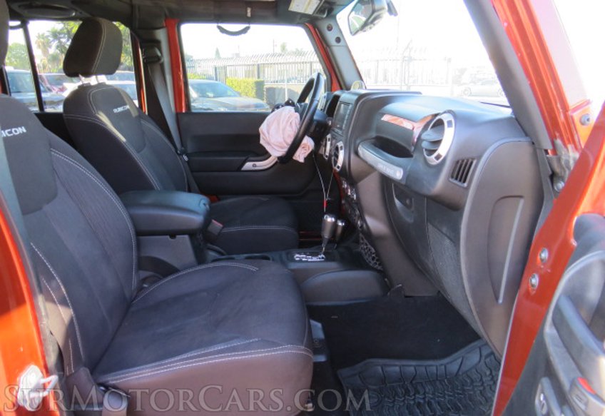 2014 Jeep Wrangler Unlimited - Image 23