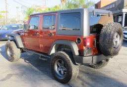 2014 Jeep Wrangler Unlimited - Image 9