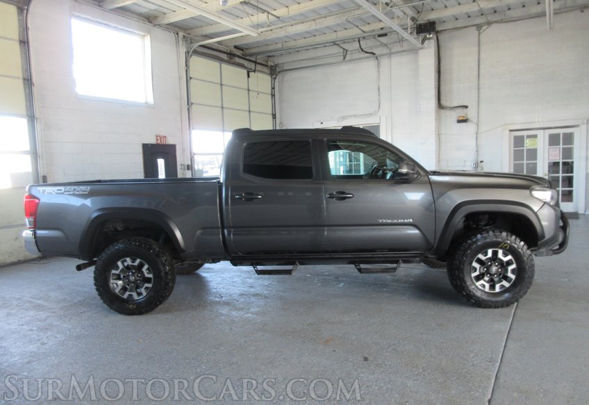 2017 Toyota Tacoma - Image 9