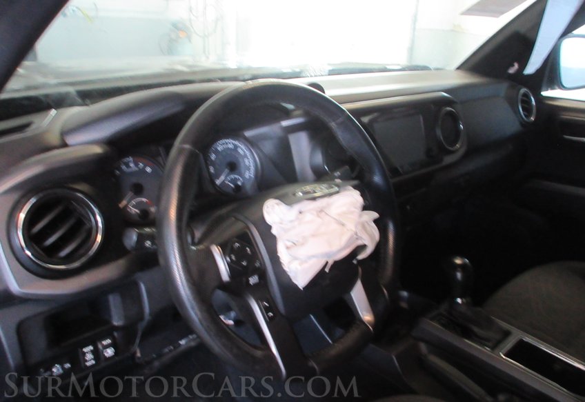 2017 Toyota Tacoma - Image 27