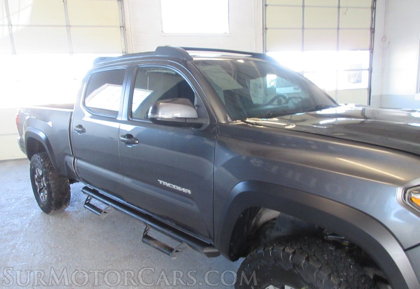 2017 Toyota Tacoma - Image 14