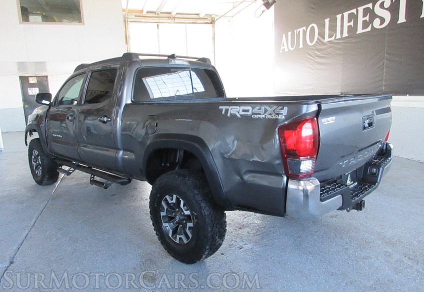 2017 Toyota Tacoma - Image 6