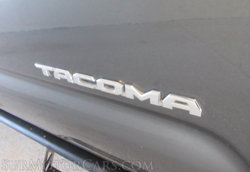 2017 Toyota Tacoma - Image 22