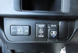 2017 Toyota Tacoma - Image 41