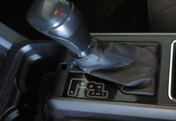 2017 Toyota Tacoma - Image 43