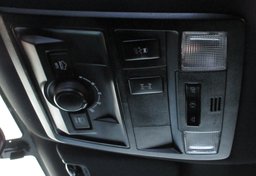 2017 Toyota Tacoma - Image 42