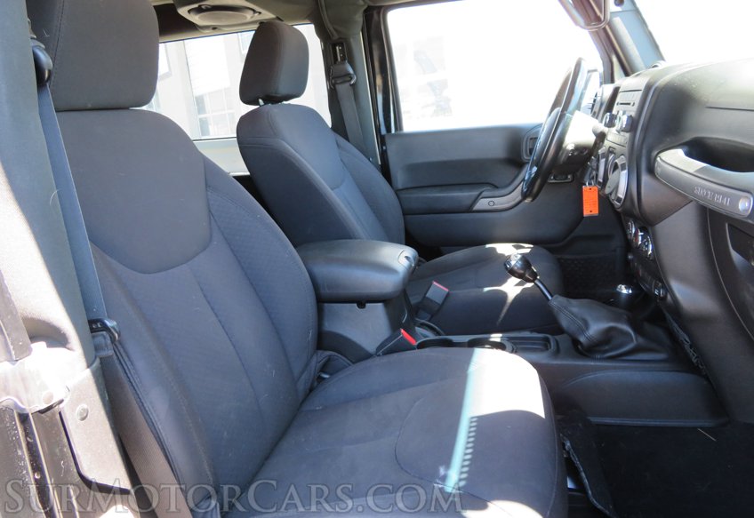 2013 Jeep Wrangler - Image 27