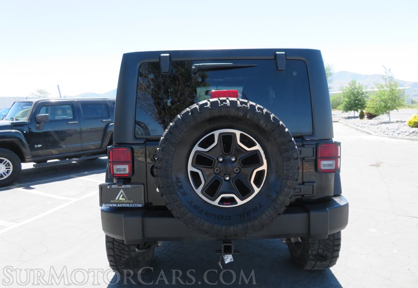 2013 Jeep Wrangler - Image 12
