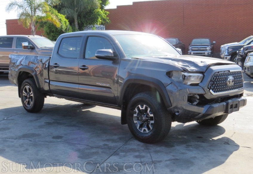 2019 Toyota Tacoma 4WD - Image 4
