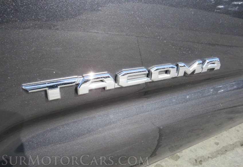 2019 Toyota Tacoma 4WD - Image 17