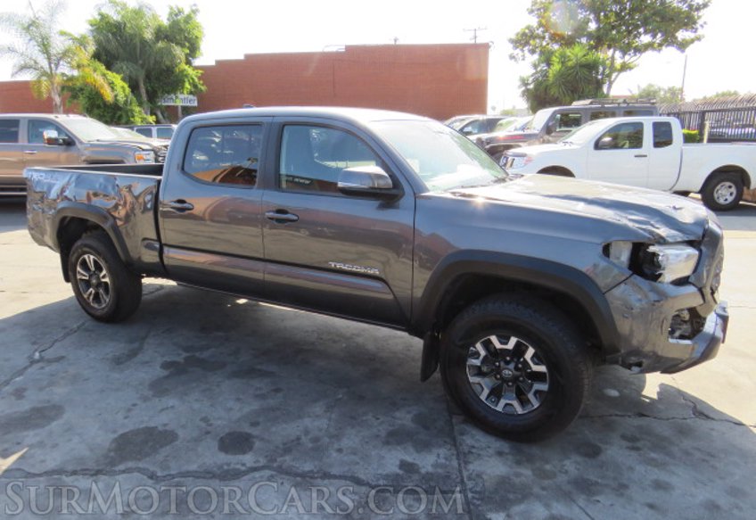 2019 Toyota Tacoma 4WD - Image 2