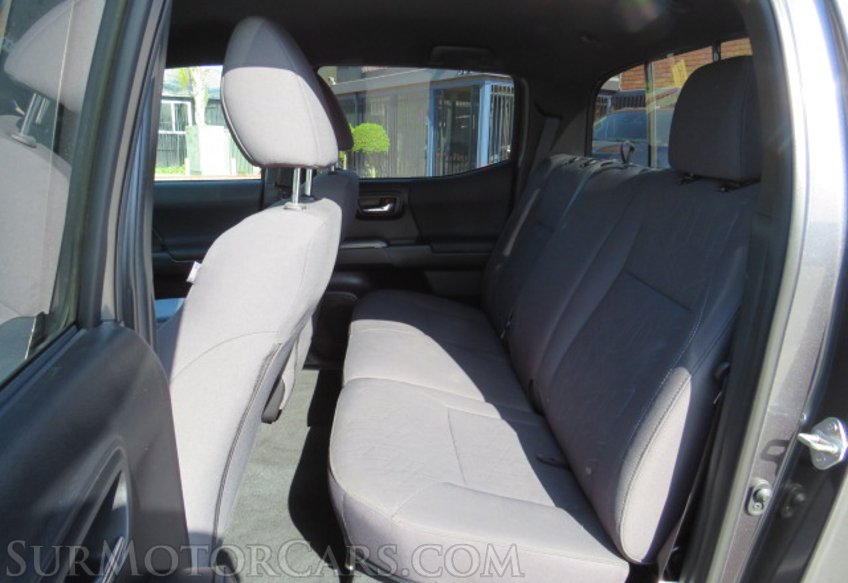 2019 Toyota Tacoma 4WD - Image 34