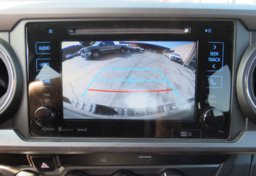 2019 Toyota Tacoma 4WD - Image 38