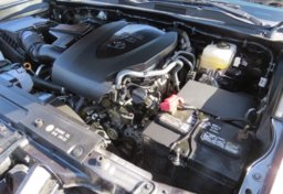 2019 Toyota Tacoma 4WD - Image 56