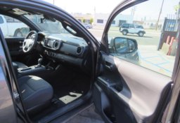 2019 Toyota Tacoma 4WD - Image 24