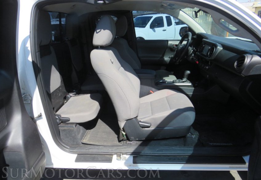 2018 Toyota Tacoma - Image 22