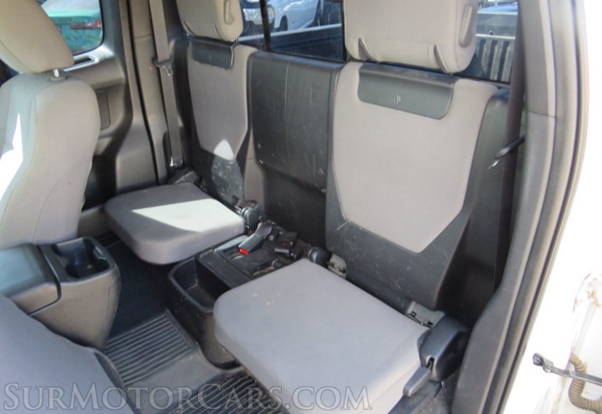 2018 Toyota Tacoma - Image 27