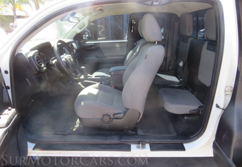 2018 Toyota Tacoma - Image 21