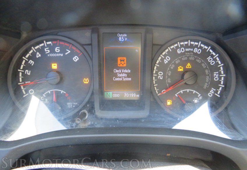 2018 Toyota Tacoma - Image 30