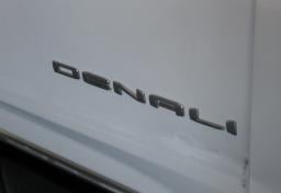 Thumbnail of 2022 GMC Yukon XL