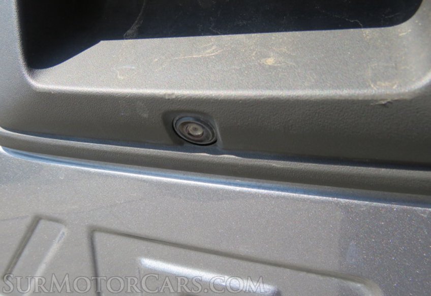 2021 Chevrolet Colorado - Image 19