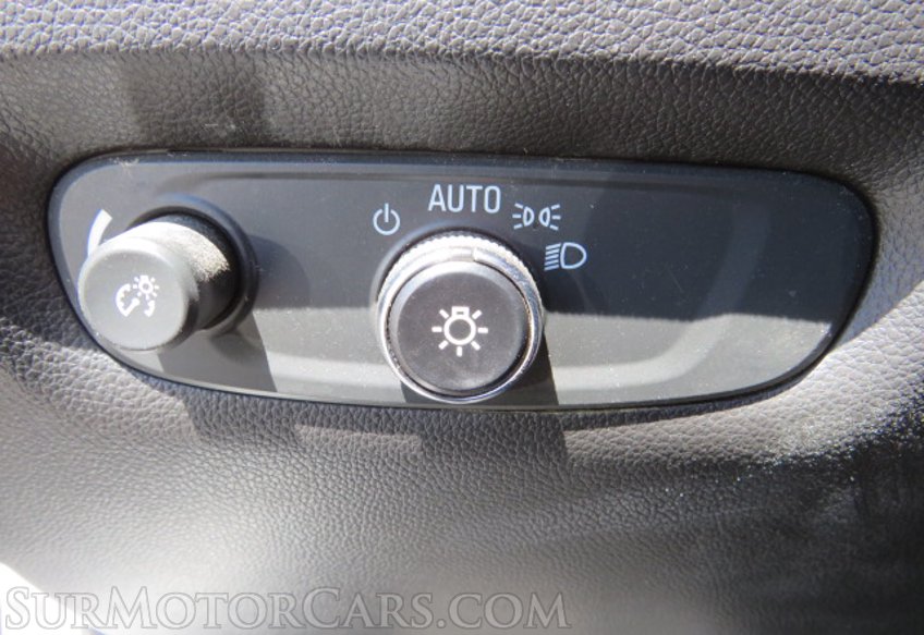 2021 Chevrolet Traverse - Image 40