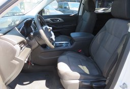 2021 Chevrolet Traverse - Image 24